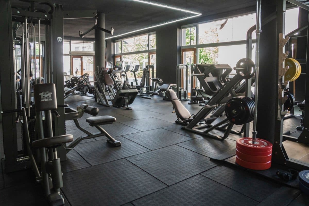 Boutique Fitnessstudio — Pillars of Strength